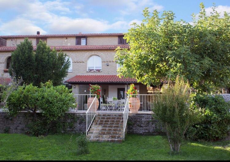 Favoloso Appartamento In Villa Monterosi Εξωτερικό φωτογραφία